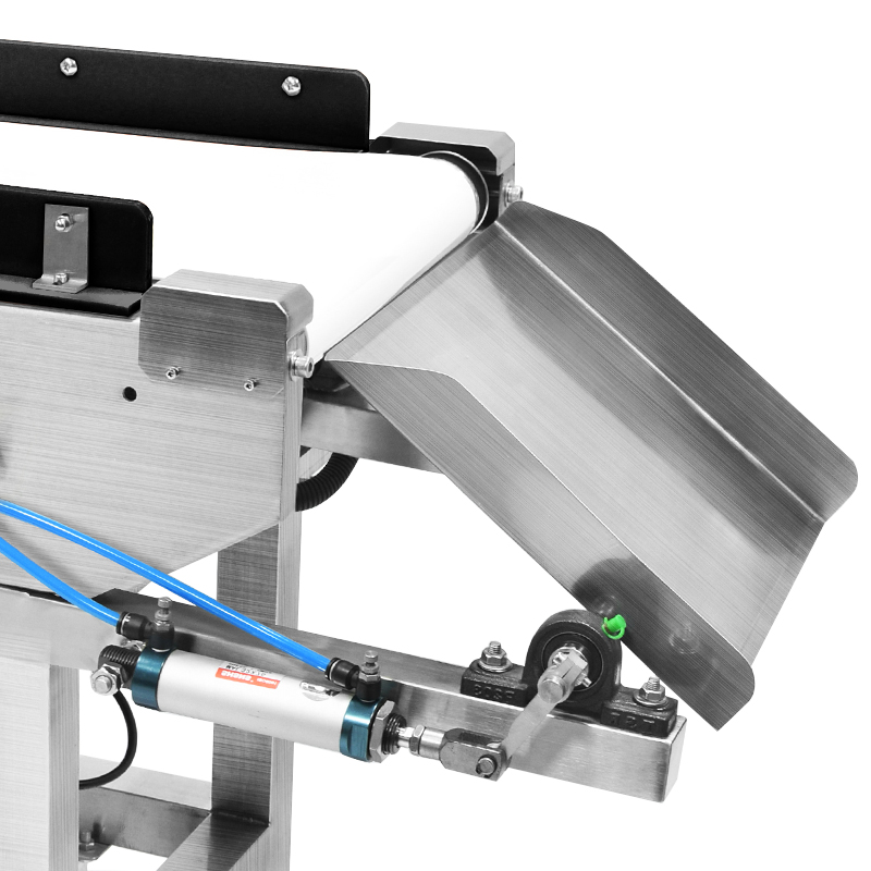 Flap rejection for CQ-XP300 checkweigher